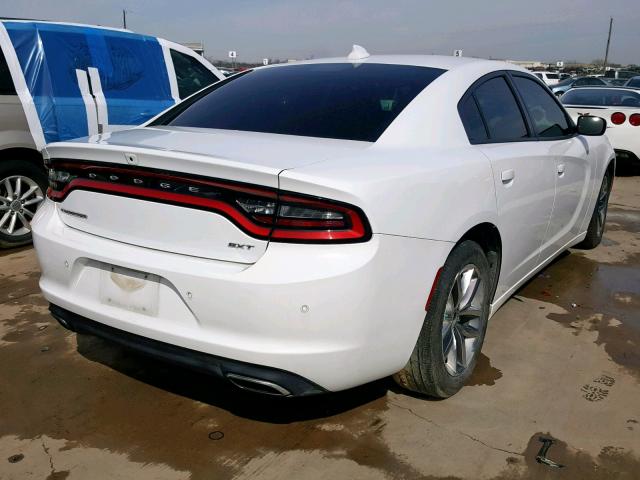 2C3CDXHG4GH319312 - 2016 DODGE CHARGER SX WHITE photo 4