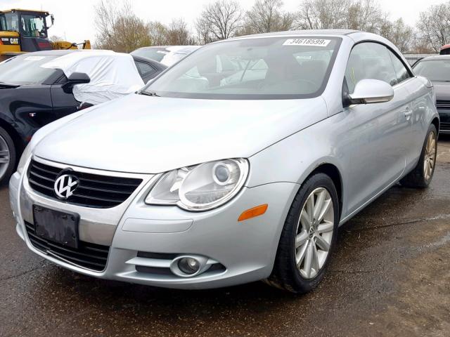 WVWBA71F37V010844 - 2007 VOLKSWAGEN EOS 2.0T SILVER photo 2