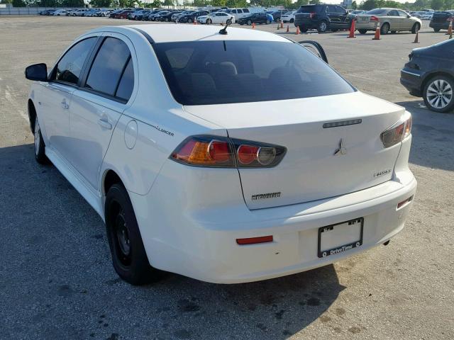 JA32U2FU8FU010164 - 2015 MITSUBISHI LANCER ES WHITE photo 3