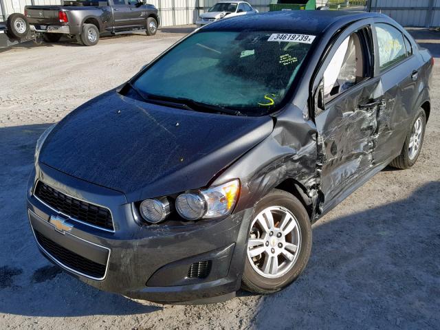 1G1JA5SH5G4183067 - 2016 CHEVROLET SONIC LS GRAY photo 2