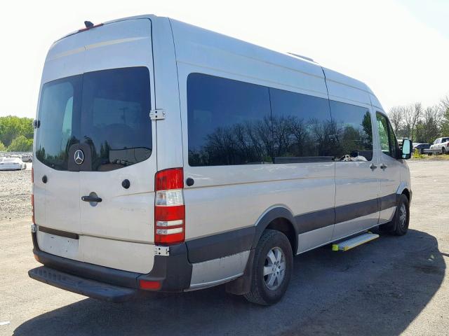 WDZPE8DC0E5941378 - 2014 MERCEDES-BENZ SPRINTER 2 GRAY photo 4