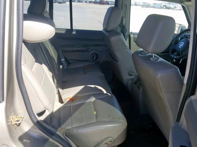 1J8HH48N26C130090 - 2006 JEEP COMMANDER GOLD photo 6