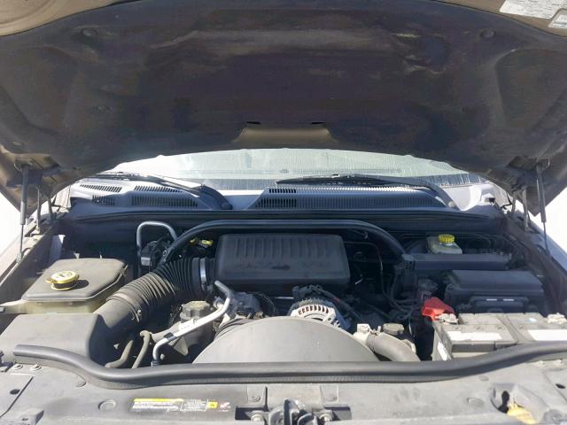 1J8HH48N26C130090 - 2006 JEEP COMMANDER GOLD photo 7