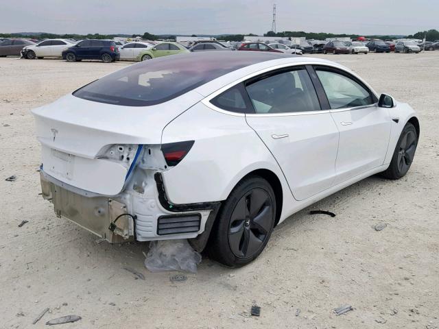 5YJ3E1EA5JF017370 - 2018 TESLA MODEL 3 WHITE photo 4