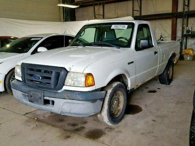 1FTYR10D54PB31035 - 2004 FORD RANGER WHITE photo 2