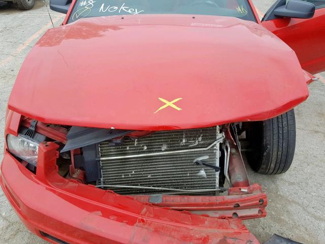 1ZVFT80N465146440 - 2006 FORD MUSTANG RED photo 7