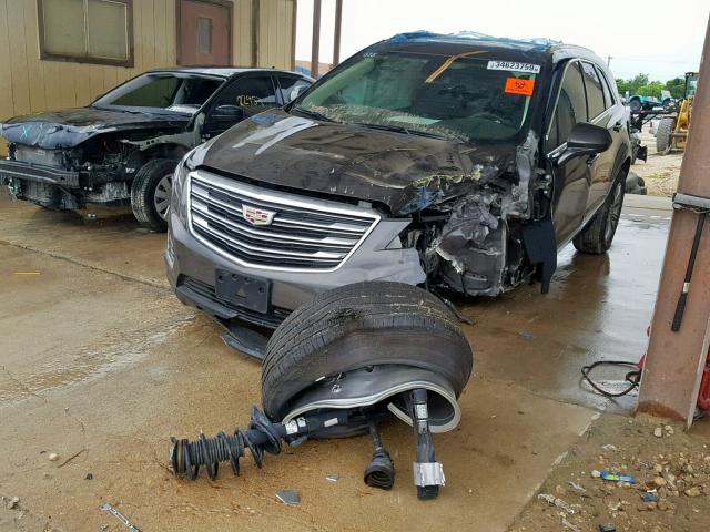 1GYKNCRS2KZ131861 - 2019 CADILLAC XT5 LUXURY SILVER photo 2