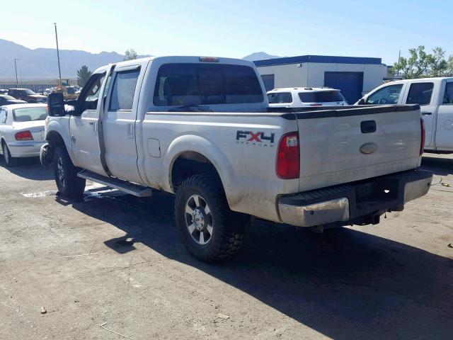 1FT7W2BT0BEC23757 - 2011 FORD F250 SUPER WHITE photo 3