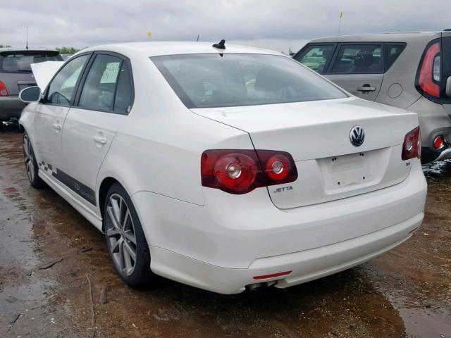 3VWHL7AJ9AM131112 - 2010 VOLKSWAGEN JETTA TDI WHITE photo 3