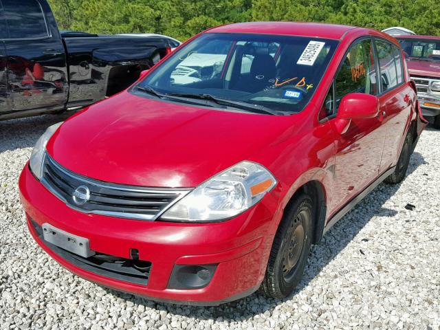 3N1BC1CP7AL424524 - 2010 NISSAN VERSA S RED photo 2