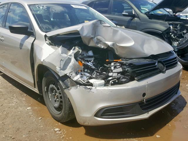 3VW1K7AJ7EM215763 - 2014 VOLKSWAGEN JETTA BASE TAN photo 9