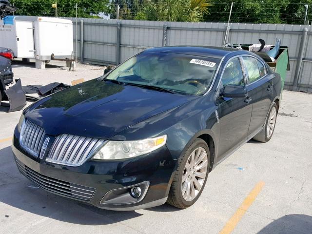 1LNHL9DR9AG602858 - 2010 LINCOLN MKS GREEN photo 2