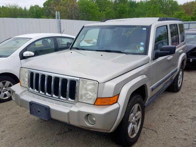 1J8HH48K08C187798 - 2008 JEEP COMMANDER TAN photo 2