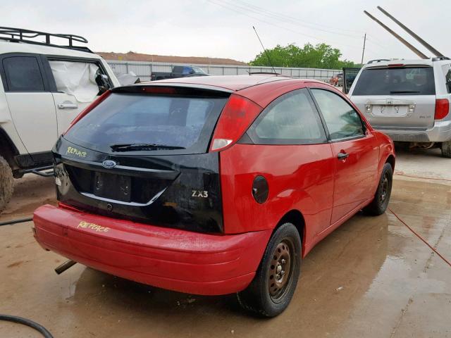 1FAFP31N96W157314 - 2006 FORD FOCUS ZX3 RED photo 4