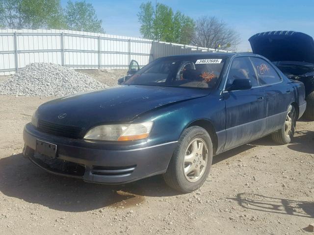 JT8GK13T0R0030521 - 1994 LEXUS ES 300 MAROON photo 2