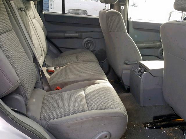 1J8HG48K66C207133 - 2006 JEEP COMMANDER 银色 照片 6