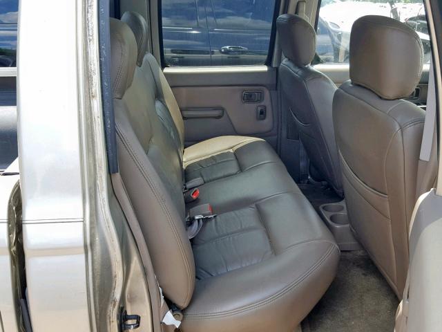 1N6ED27T81C327670 - 2001 NISSAN FRONTIER C TAN photo 6