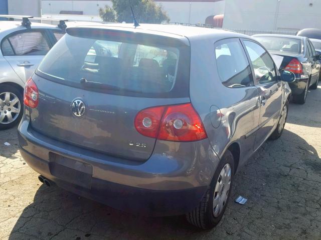 WVWBR71K87W188815 - 2007 VOLKSWAGEN RABBIT GRAY photo 4