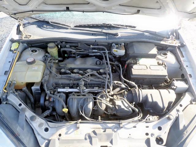 1FAHP34N85W199346 - 2005 FORD FOCUS ZX4 SILVER photo 7