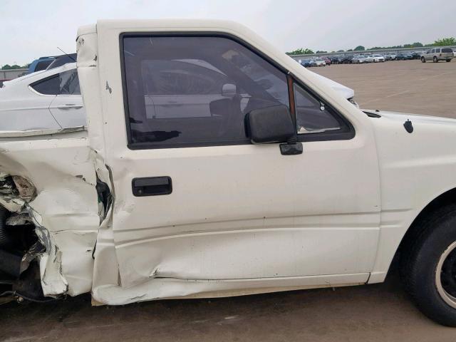 4S1CL11L7P4211761 - 1993 ISUZU CONVENTION WHITE photo 5