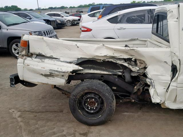 4S1CL11L7P4211761 - 1993 ISUZU CONVENTION WHITE photo 6