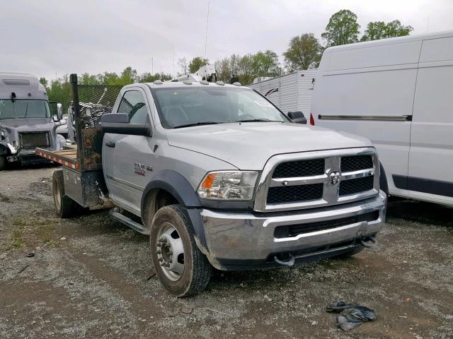 3C7WRKBJ7FG526103 - 2015 RAM 4500 SILVER photo 1