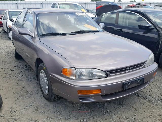 JT2BG12K3T0399086 - 1996 TOYOTA CAMRY DX SILVER photo 1