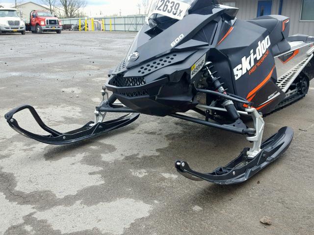 2BPSUHHAXHV001142 - 2017 SKI SNOWMOBILE BLACK photo 9