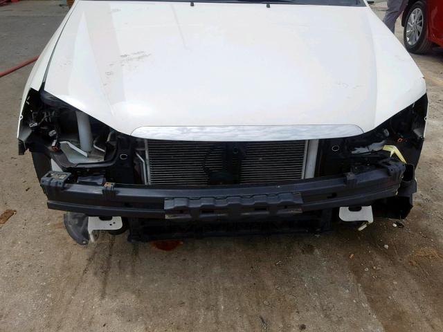 KNAFE122985570252 - 2008 KIA SPECTRA EX WHITE photo 9