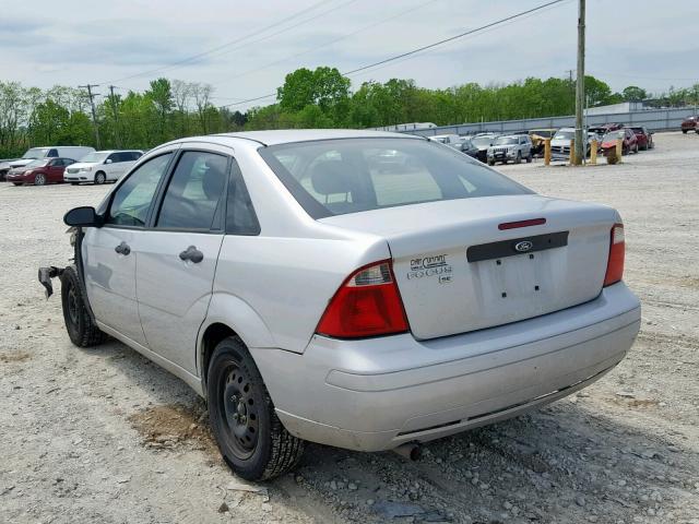 1FAFP34N47W118420 - 2007 FORD FOCUS ZX4 SILVER photo 3