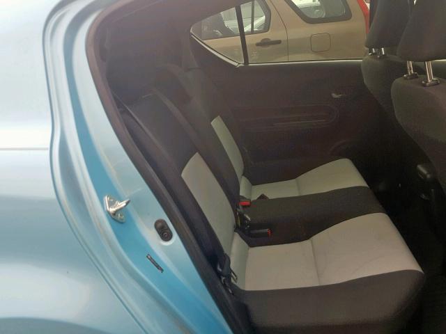 JTDKDTB37F1090160 - 2015 TOYOTA PRIUS C BLUE photo 6