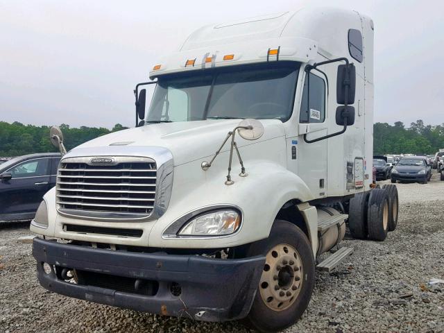 1FUJA6CKX7LV93465 - 2007 FREIGHTLINER CONVENTION WHITE photo 2