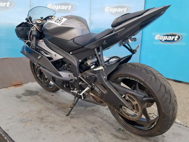 JYARJ16Y2GA011167 - 2016 YAMAHA YZFR6 C GRAY photo 3