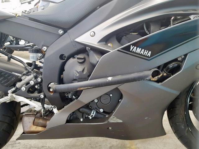 JYARJ16Y2GA011167 - 2016 YAMAHA YZFR6 C GRAY photo 7