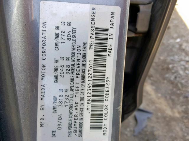 JM1BK123951227611 - 2005 MAZDA 3 S GRAY photo 10