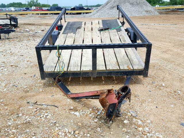 LN2UT11122J009336 - 2002 UTILIMASTER TRAILER BLACK photo 8