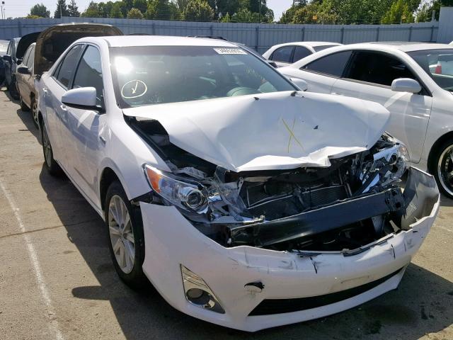 4T1BD1FK5EU117774 - 2014 TOYOTA CAMRY HYBR WHITE photo 1