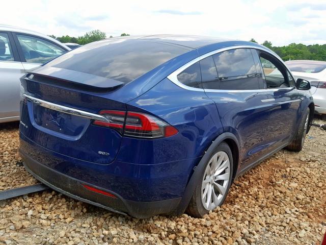 5YJXCAE22GF003922 - 2016 TESLA MODEL X BLUE photo 4