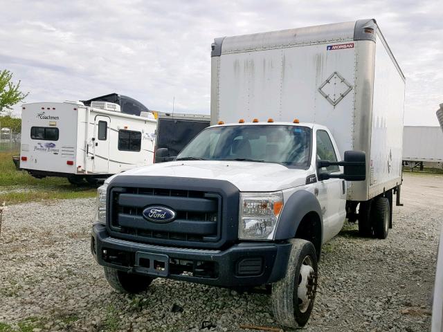 1FDUF5GT4CEB54825 - 2012 FORD F550 SUPER WHITE photo 2