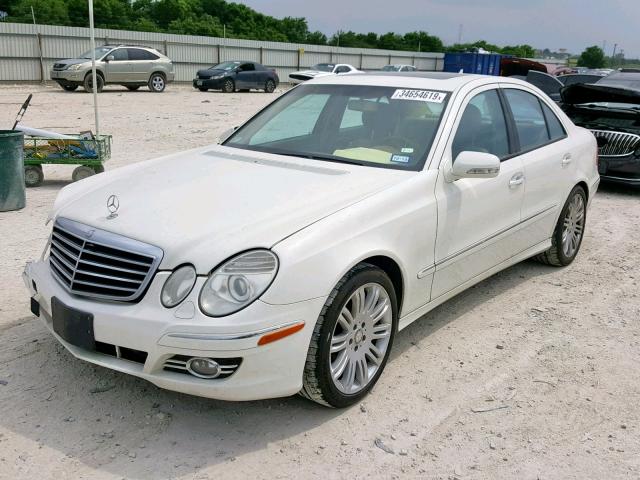 WDBUF56X58B354399 - 2008 MERCEDES-BENZ E 350 WHITE photo 2