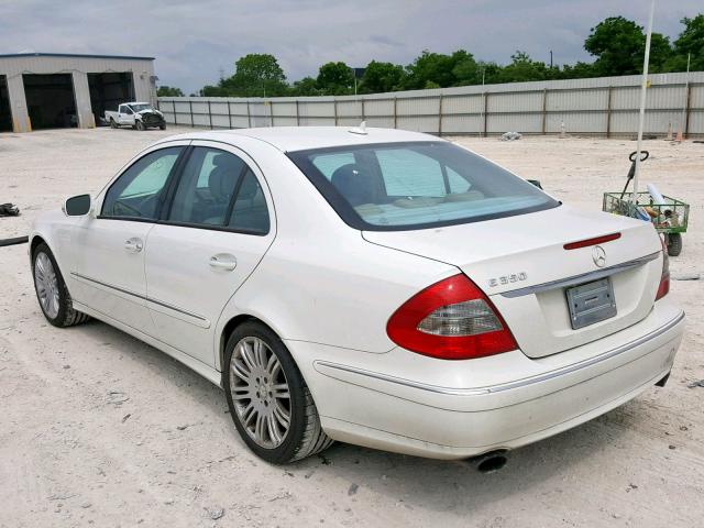 WDBUF56X58B354399 - 2008 MERCEDES-BENZ E 350 WHITE photo 3