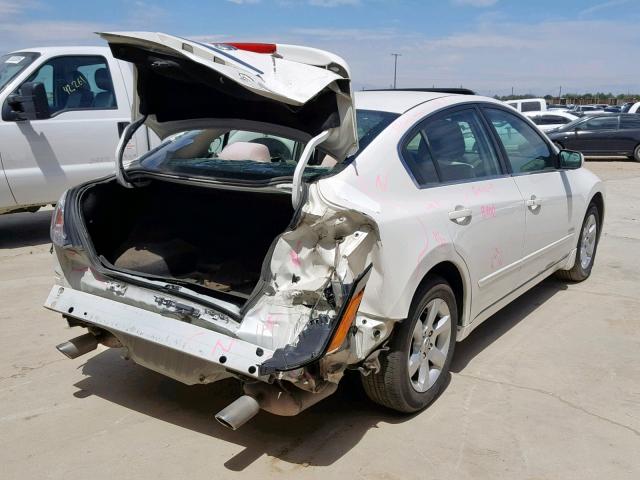 1N4CL21E58C129765 - 2008 NISSAN ALTIMA HYB WHITE photo 4