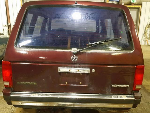 2P4FH21K4JR669647 - 1988 PLYMOUTH VOYAGER MAROON photo 9