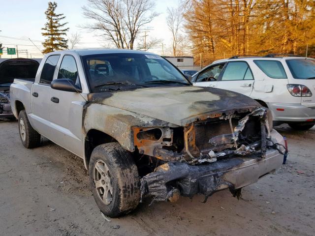 1D7HW48N46S535148 - 2006 DODGE DAKOTA QUA SILVER photo 1