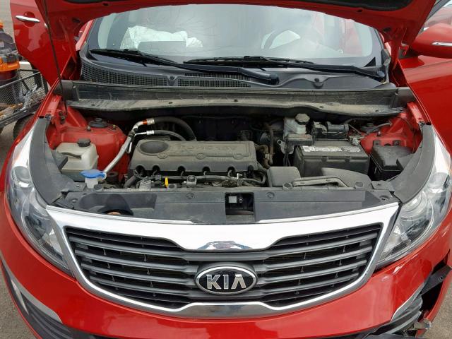 KNDPCCA25D7428229 - 2013 KIA SPORTAGE E RED photo 7