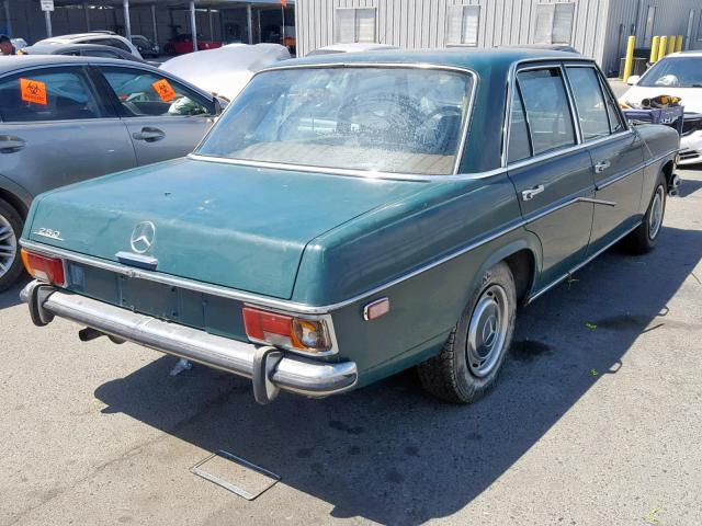 11401012038435 - 1970 MERCEDES-BENZ 250 GREEN photo 4