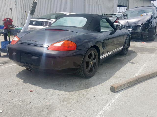 WP0CA29831U624920 - 2001 PORSCHE BOXSTER BLACK photo 4