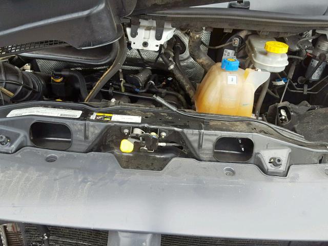 3C6TRVDG1HE513095 - 2017 RAM PROMASTER 白色 照片 7