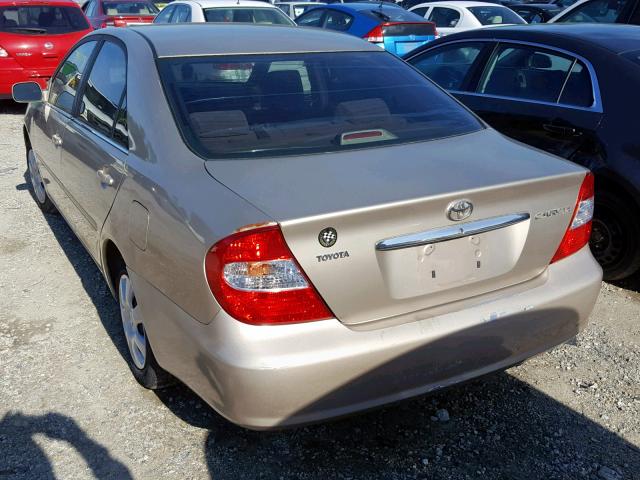 4T1BE32K12U616727 - 2002 TOYOTA CAMRY LE SILVER photo 3