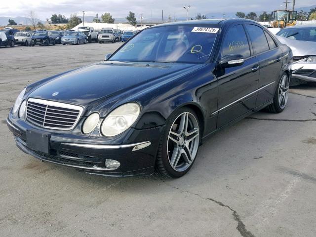 WDBUF65J43A180701 - 2003 MERCEDES-BENZ E 320 BLACK photo 2